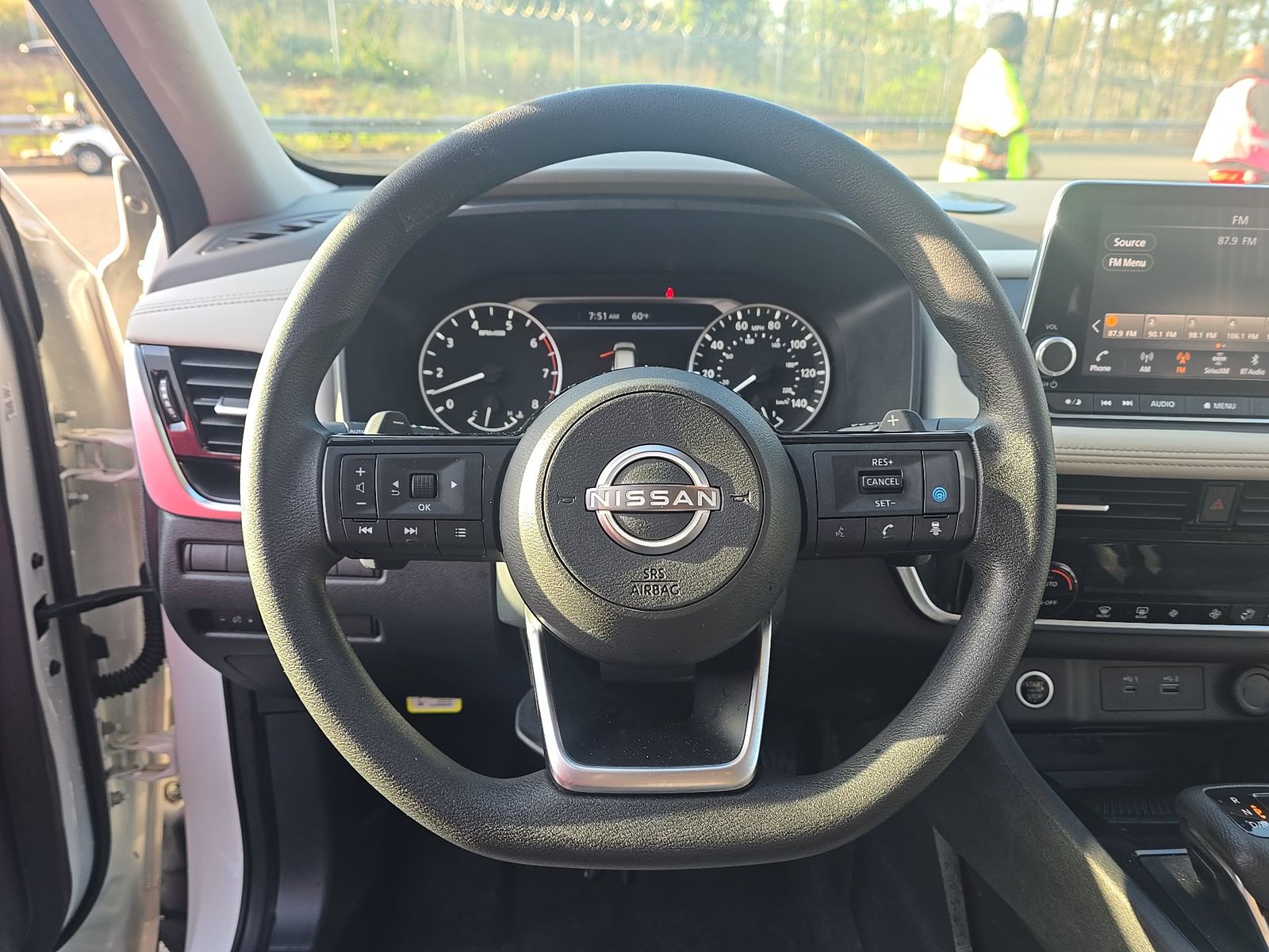 2022 Nissan Rogue SV FWD