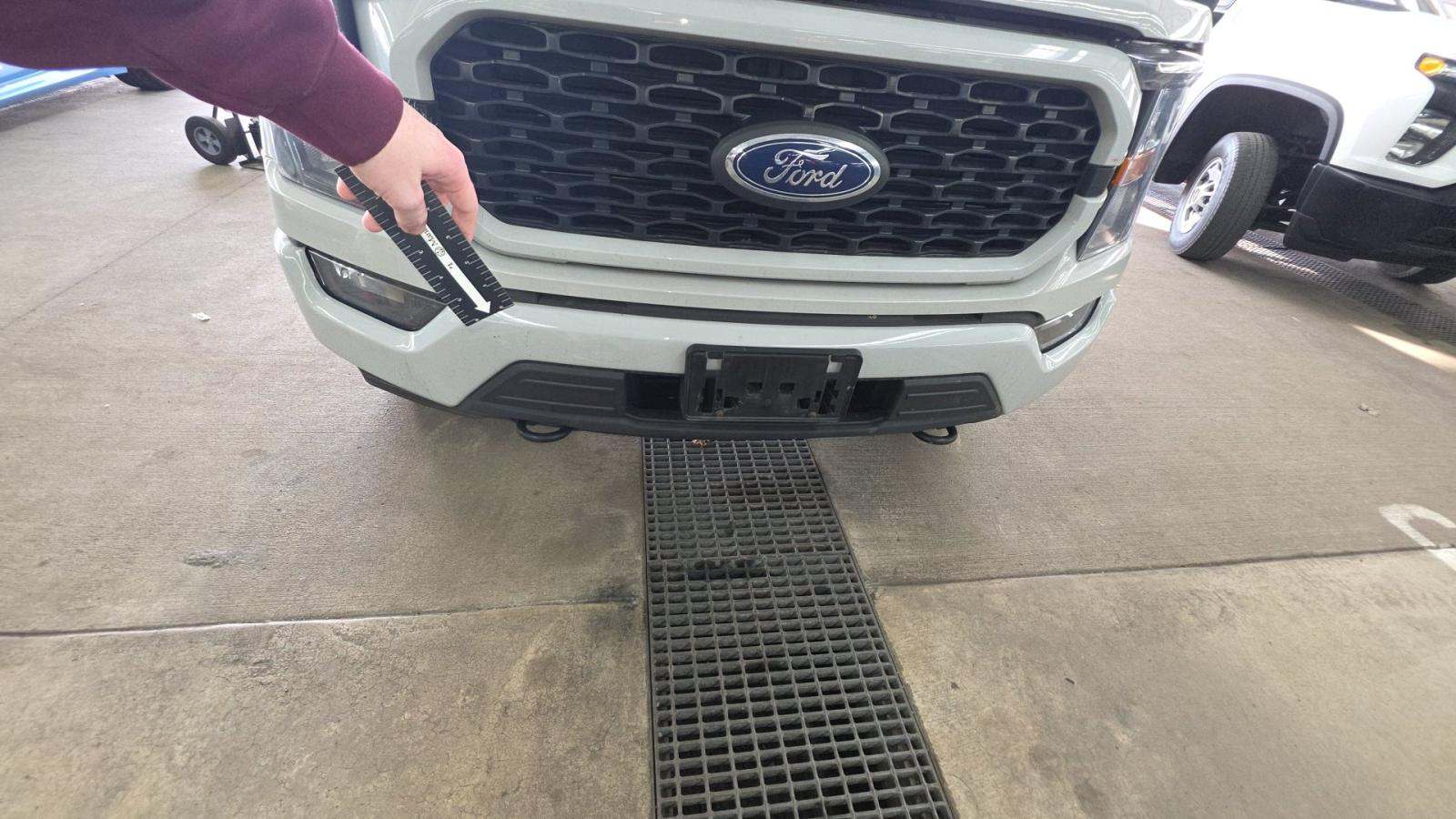 2023 Ford F-150 XL AWD