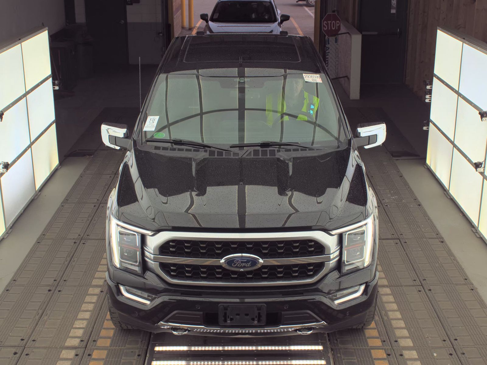 2023 Ford F-150 Platinum AWD