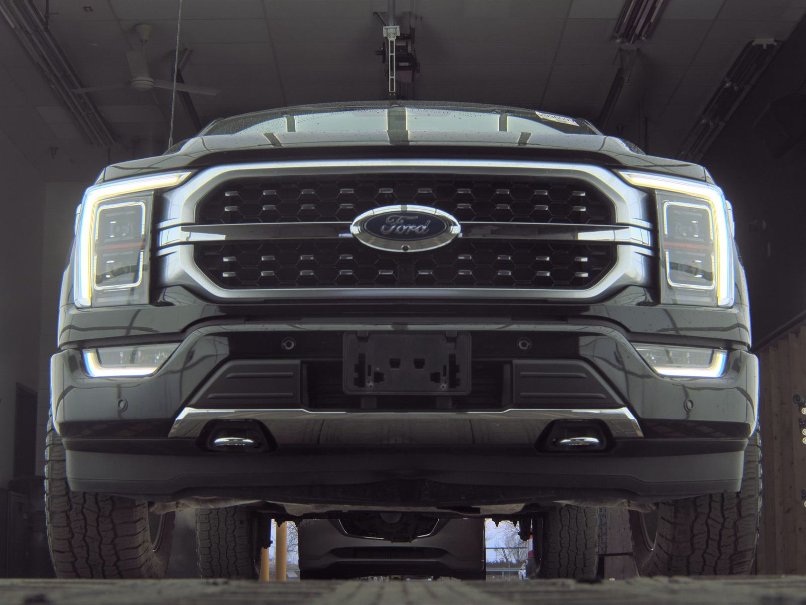 2023 Ford F-150 Platinum AWD