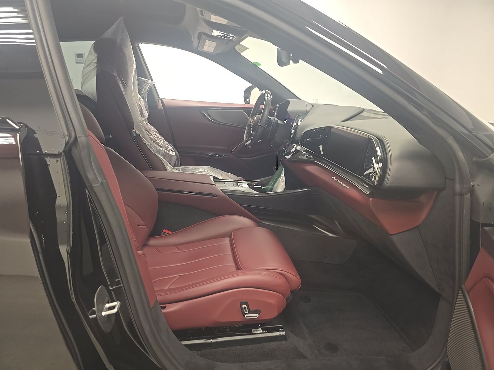 2024 Ferrari Purosangue Base AWD