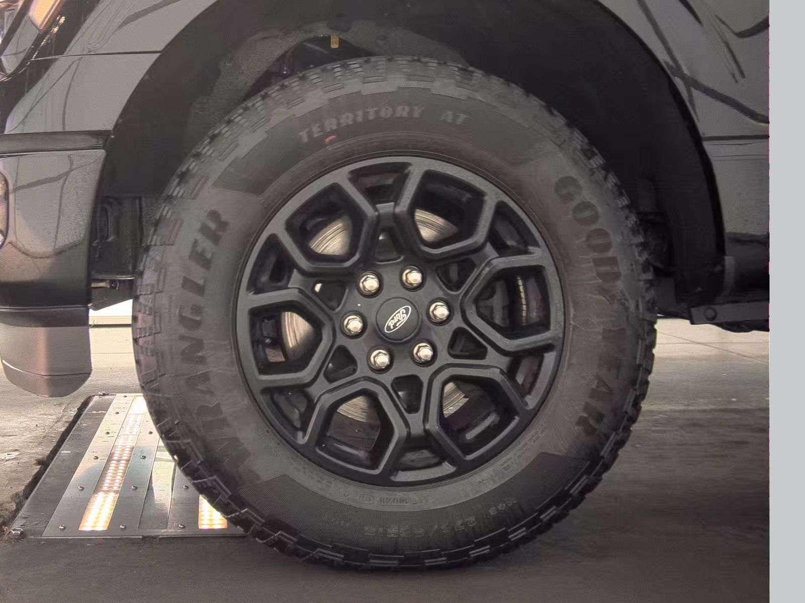 2025 Ford F-150 XLT AWD