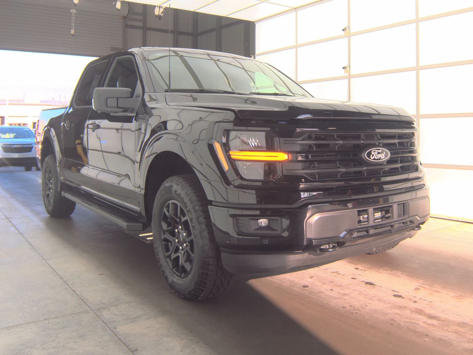 2025 Ford F-150 XLT AWD