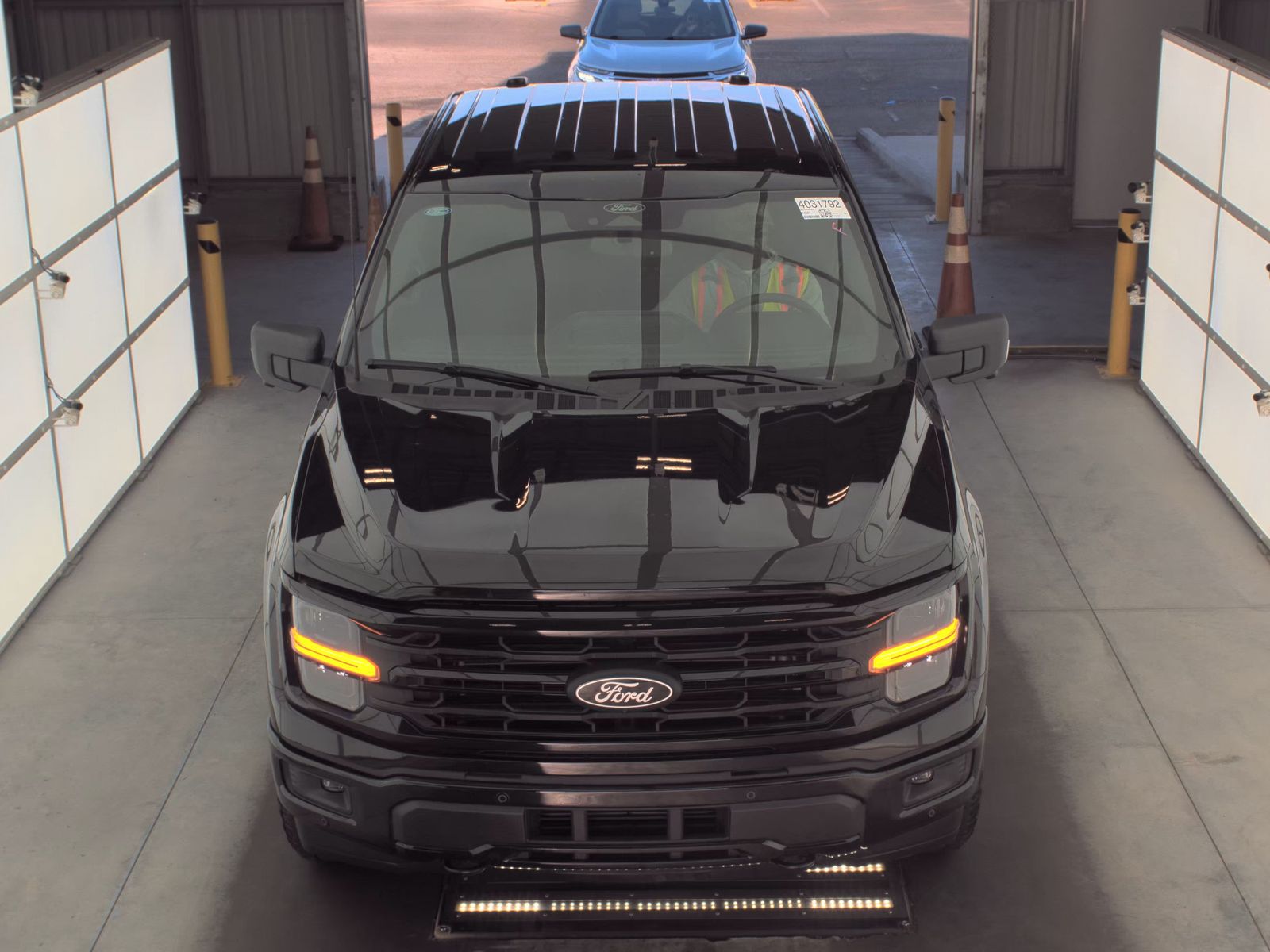 2025 Ford F-150 XLT AWD