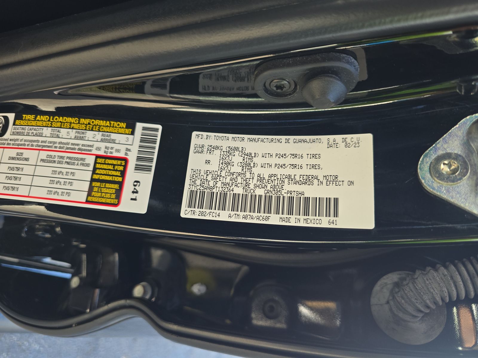 2023 Toyota Tacoma SR5 AWD