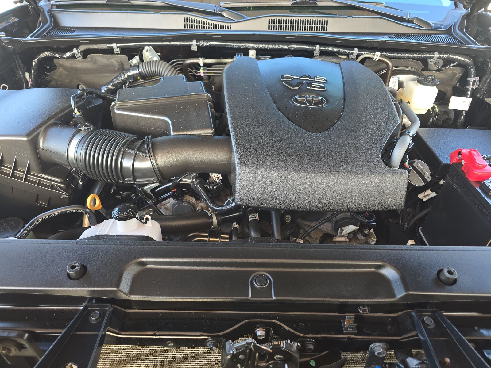 2023 Toyota Tacoma SR5 AWD