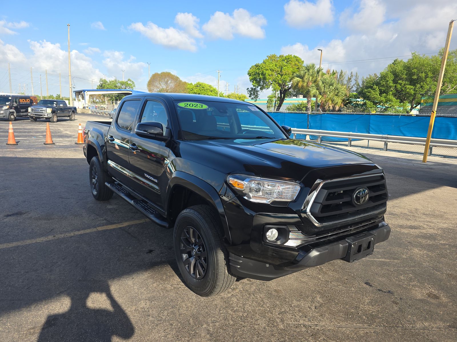 2023 Toyota Tacoma SR5 AWD