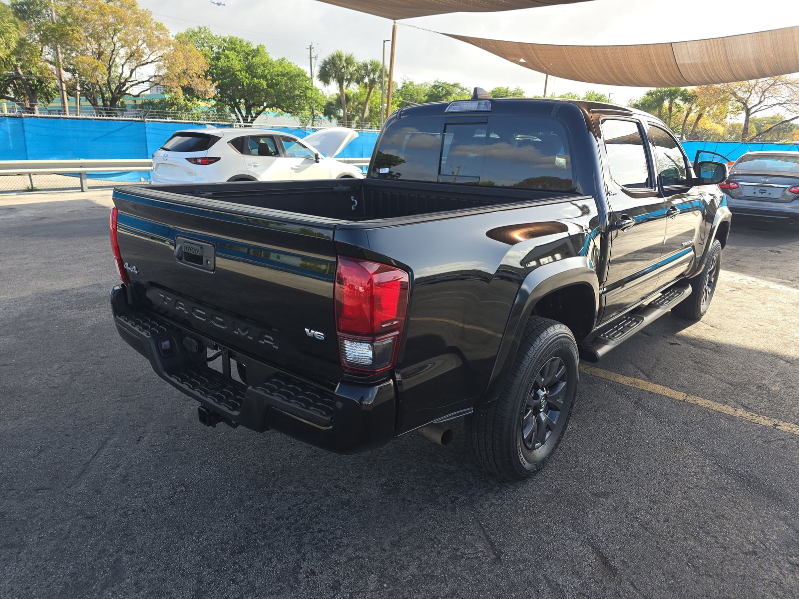 2023 Toyota Tacoma SR5 AWD