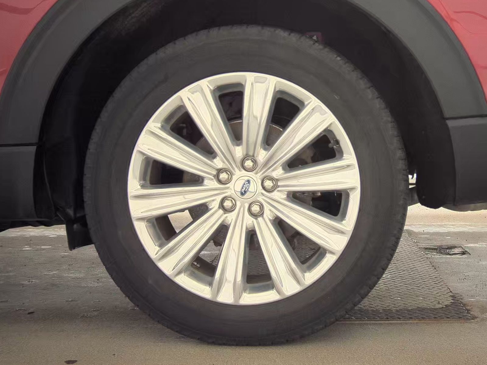 2022 Ford Explorer Limited AWD