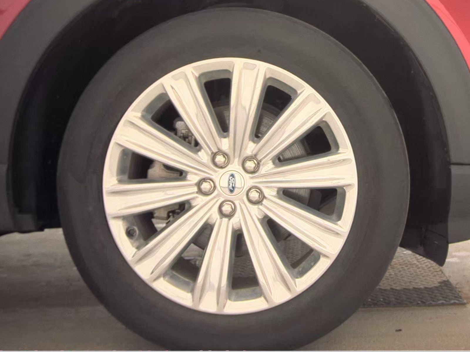 2022 Ford Explorer Limited AWD