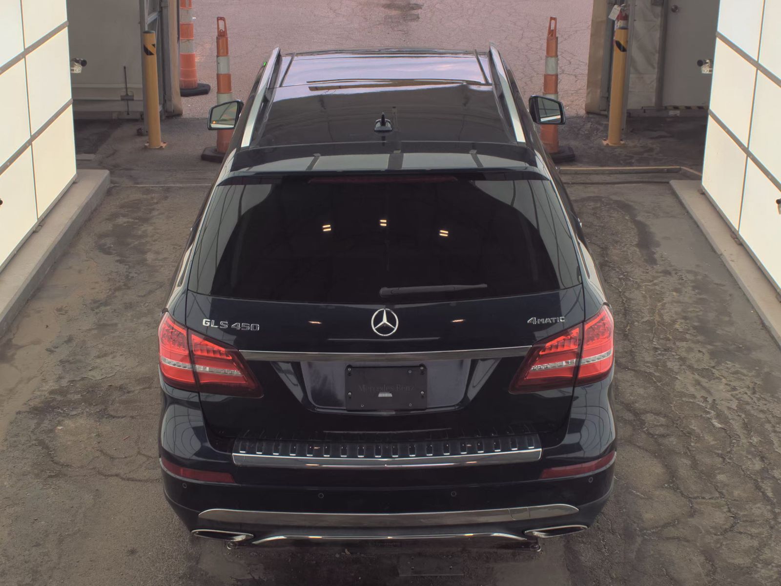 MERCEDES-BENZ GLS - 7