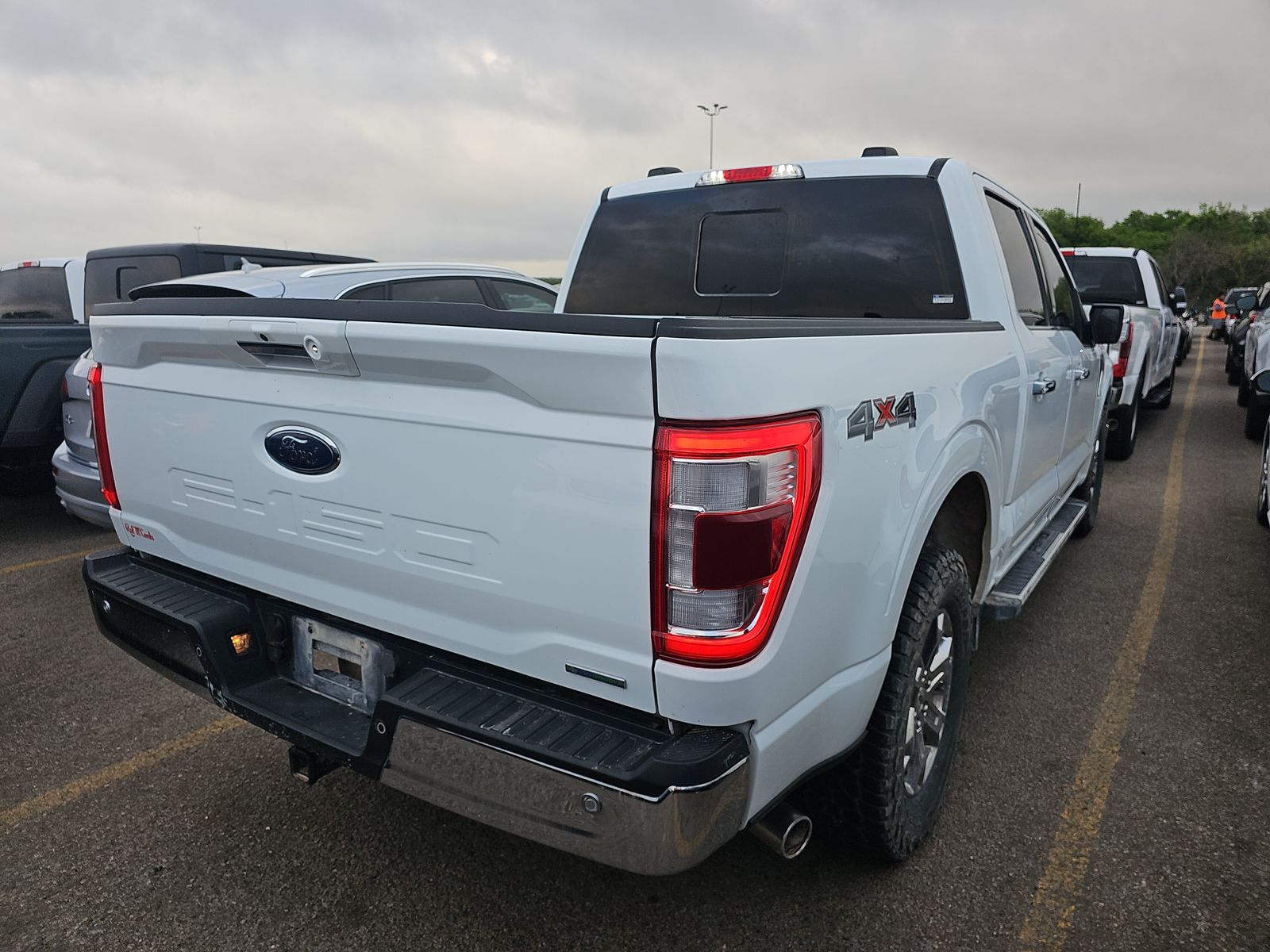 2023 Ford F-150 Lariat AWD