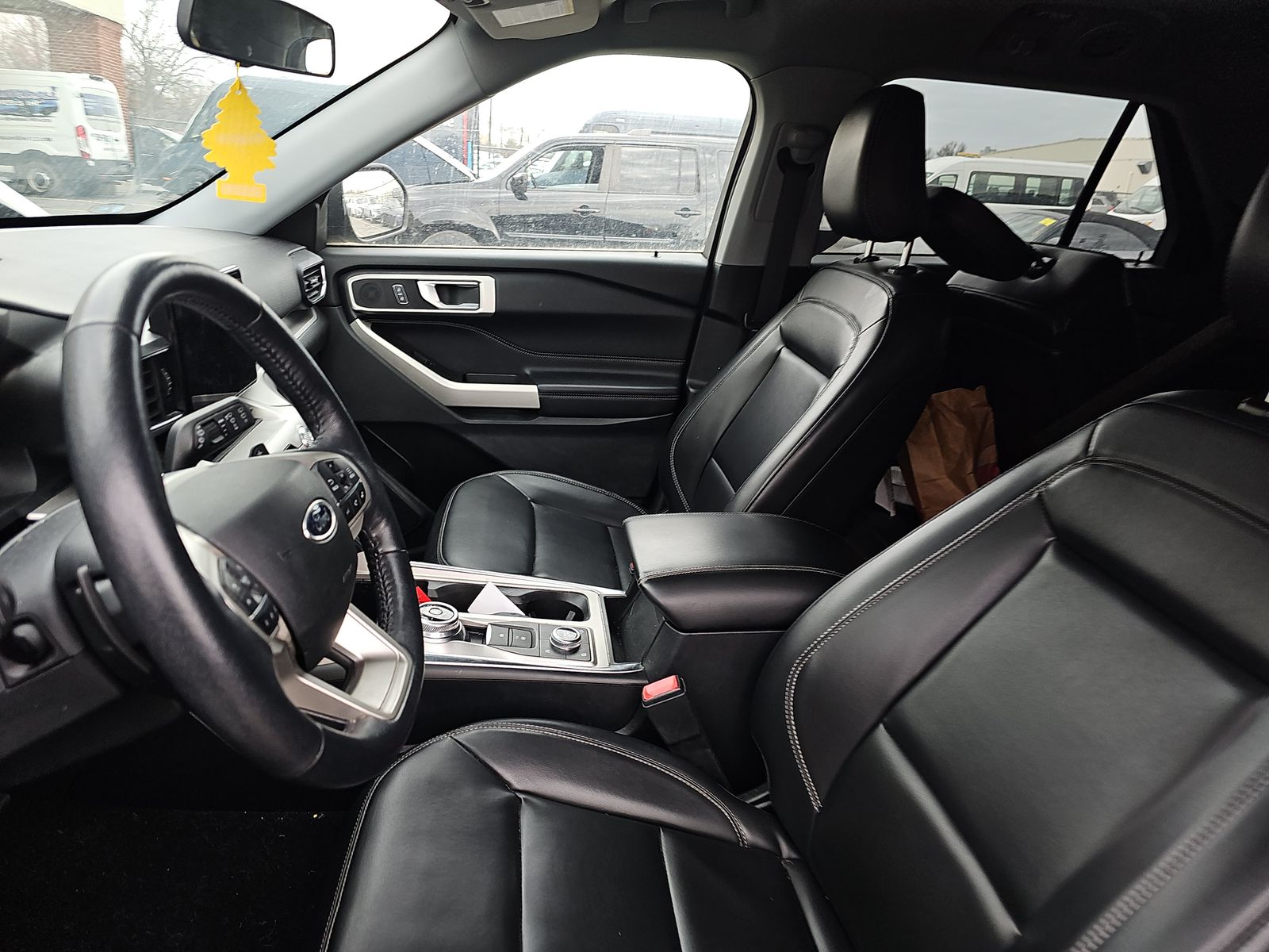 2021 Ford Explorer XLT AWD