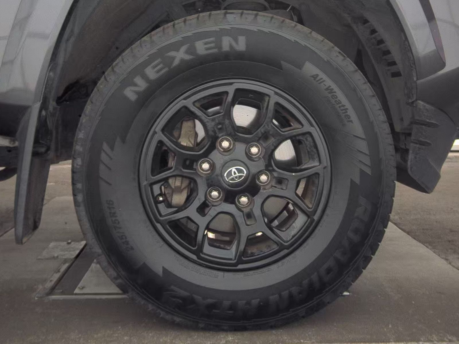 2019 Toyota Tacoma SR5 RWD