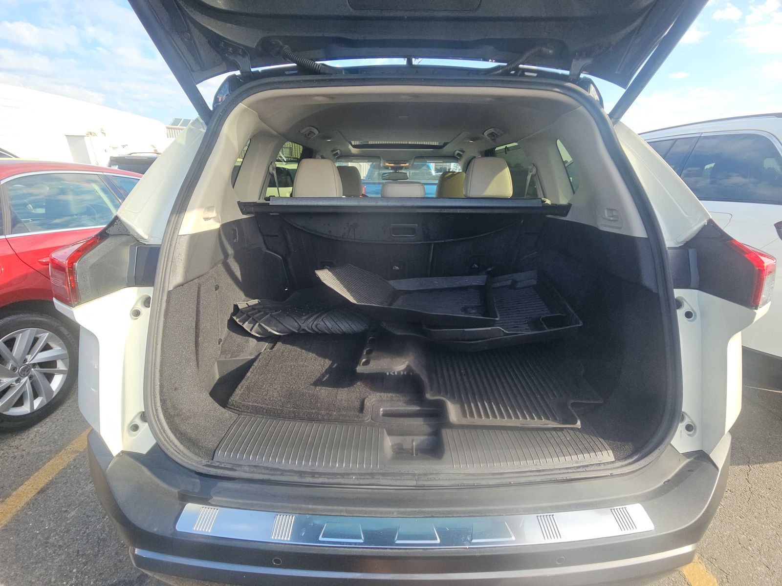 2023 Nissan Rogue SL FWD