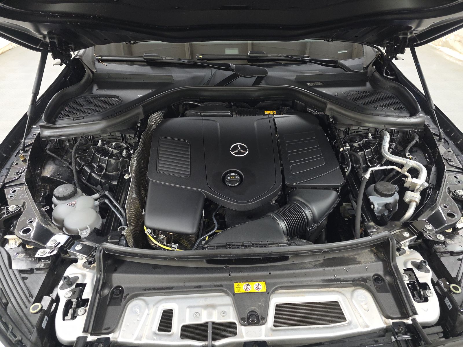 2025 Mercedes-Benz GLC GLC 300 AWD