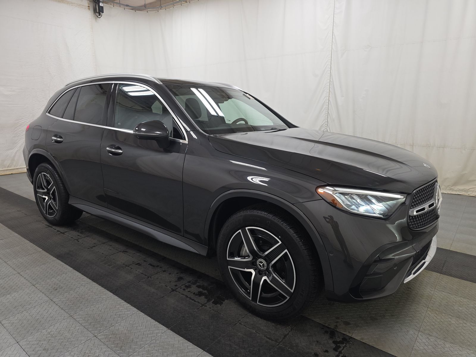 2025 Mercedes-Benz GLC GLC 300 AWD