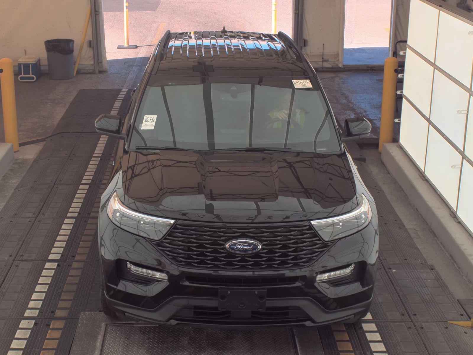 2023 Ford Explorer ST-Line RWD