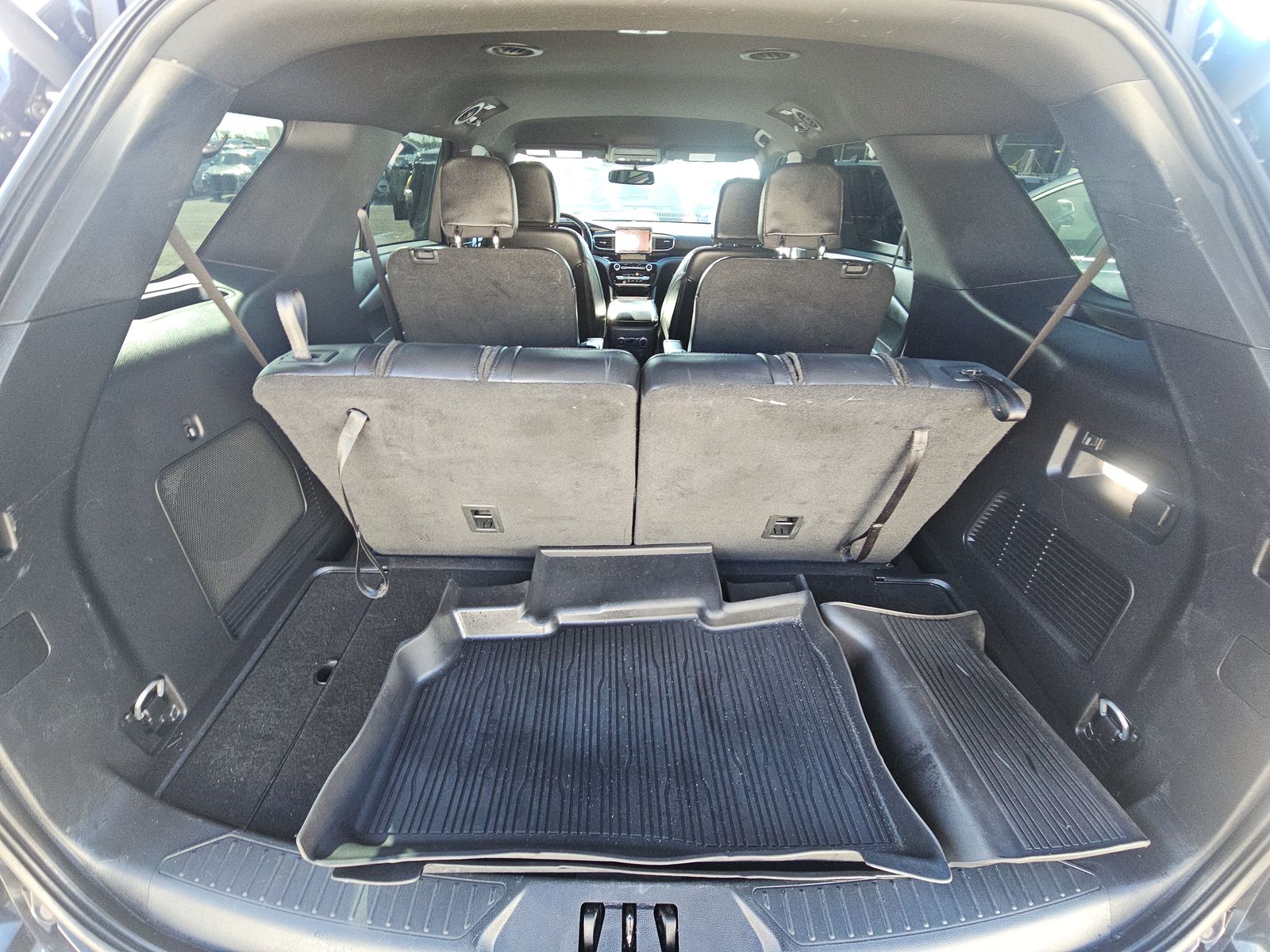 2023 Ford Explorer ST-Line RWD