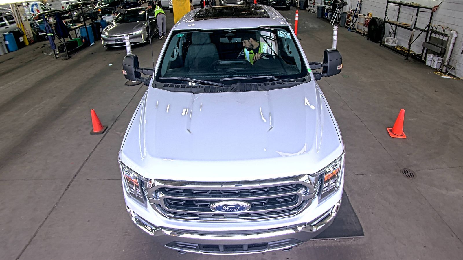2023 Ford F-150 Hybrid XLT AWD