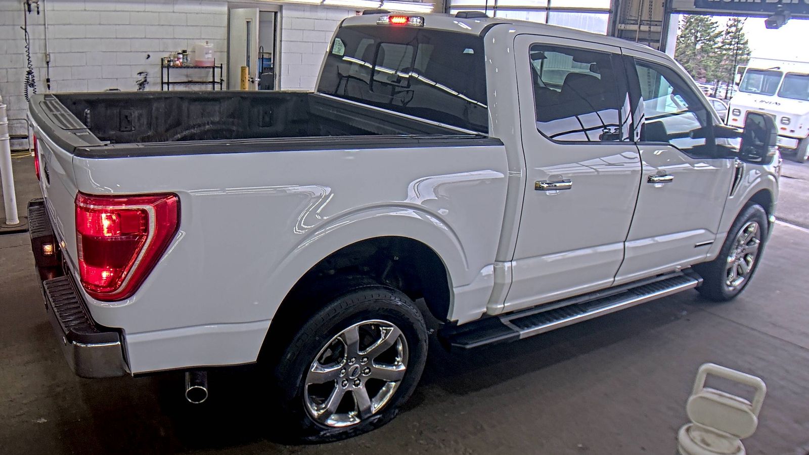 2023 Ford F-150 Hybrid XLT AWD