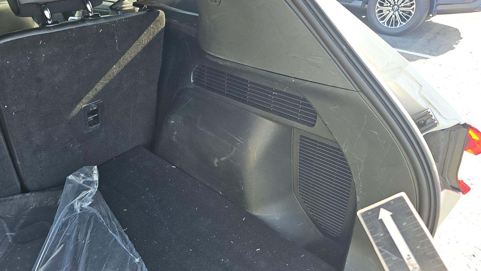 2025 Ford Escape Hybrid ST-Line Elite AWD