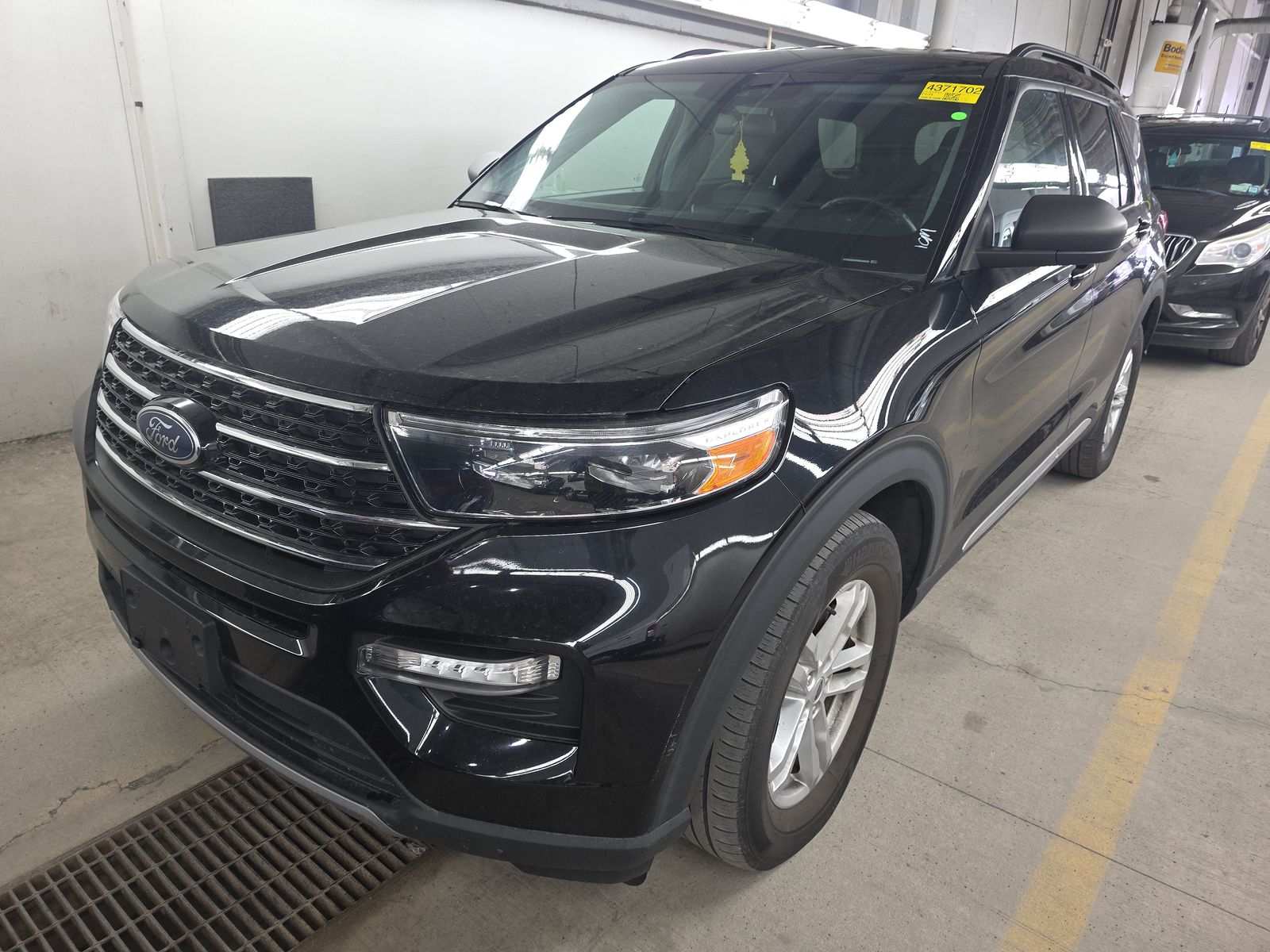 2021 Ford Explorer XLT AWD