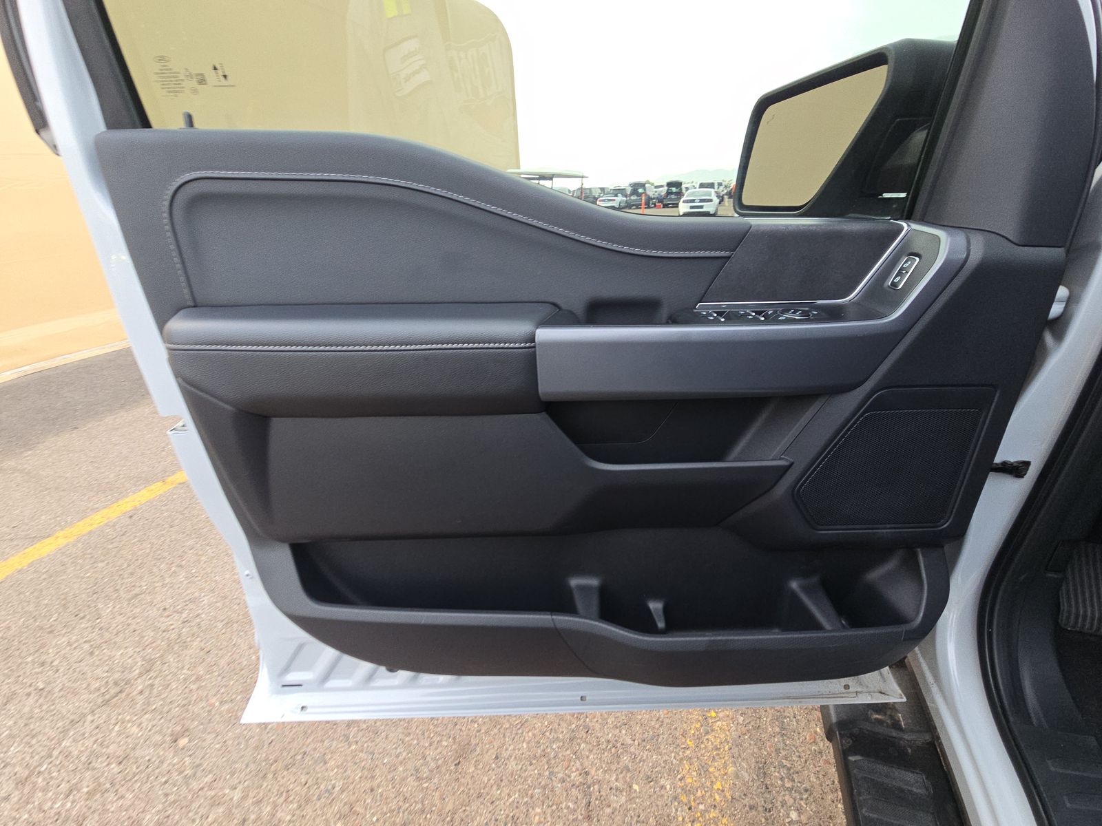 2025 Ford F-150 XLT AWD