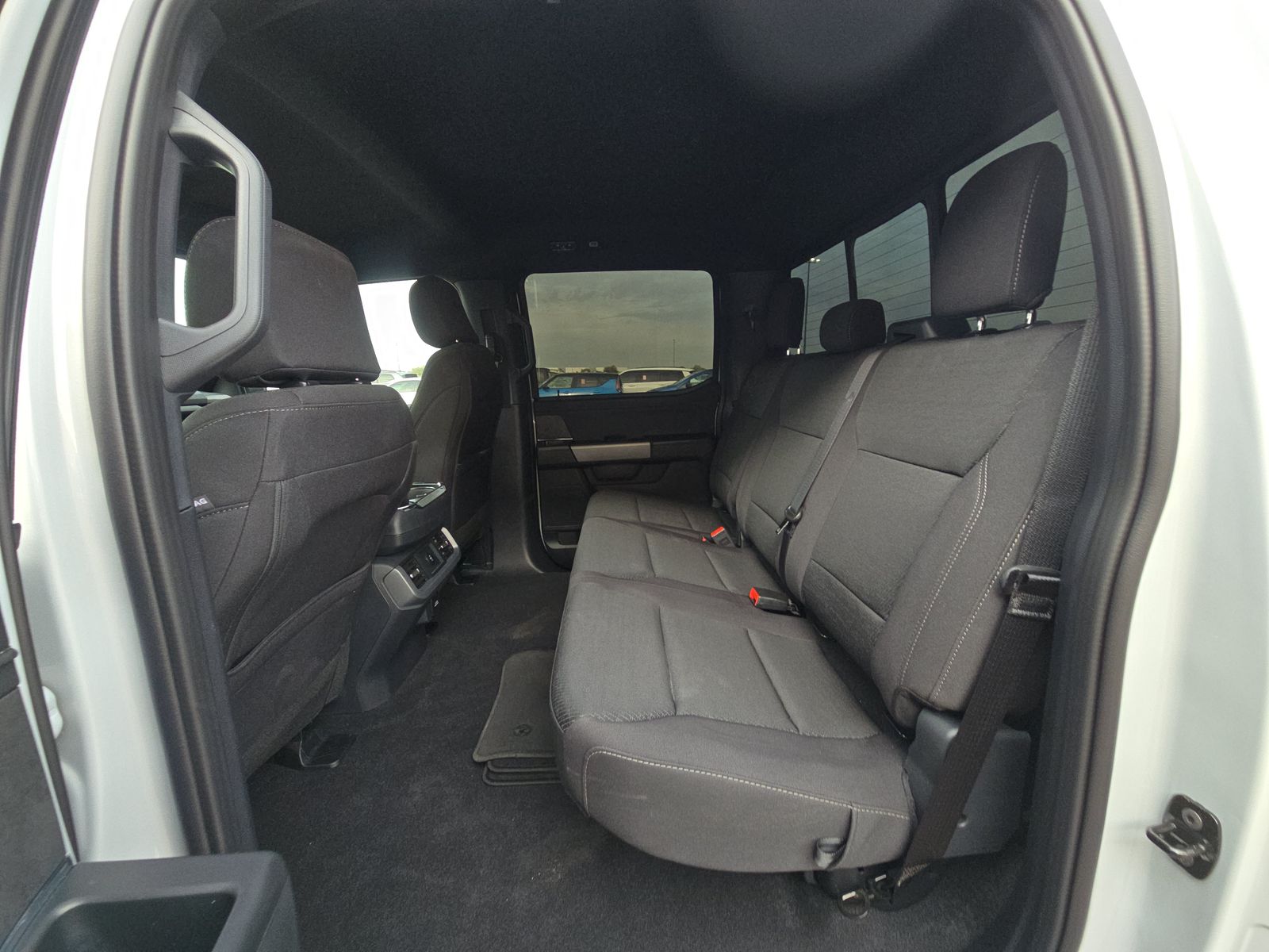 2025 Ford F-150 XLT AWD