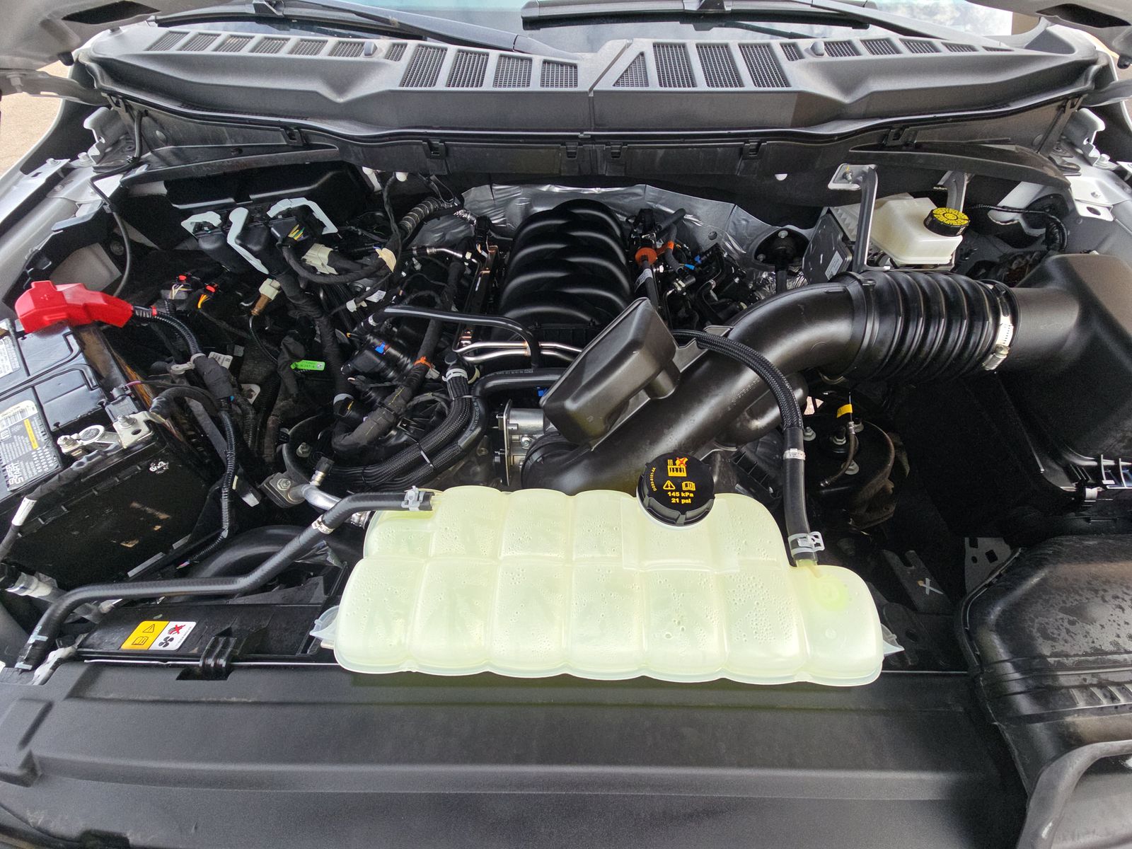 2025 Ford F-150 XLT AWD