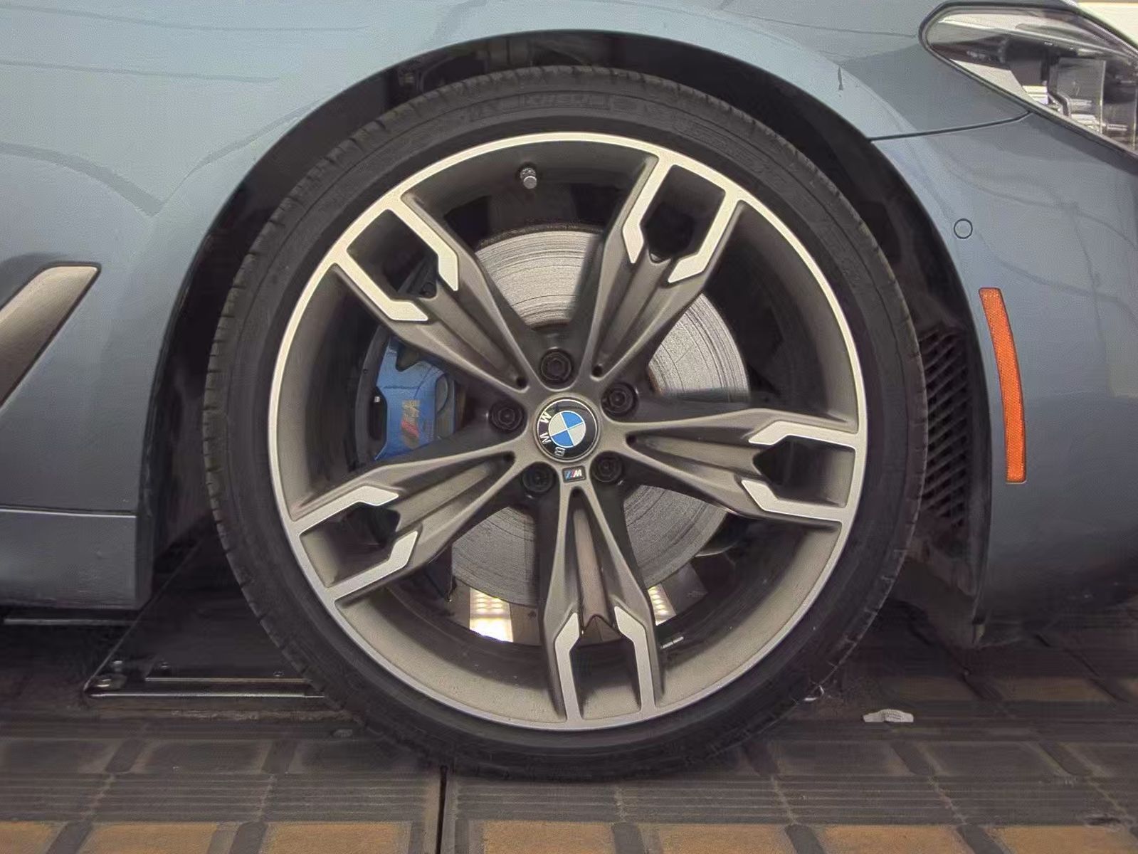 2020 BMW 5 Series M550i xDrive AWD