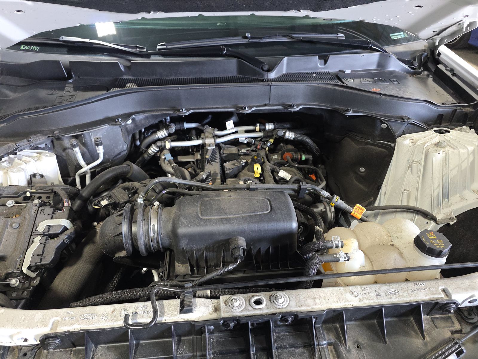 2023 Ford Explorer XLT AWD