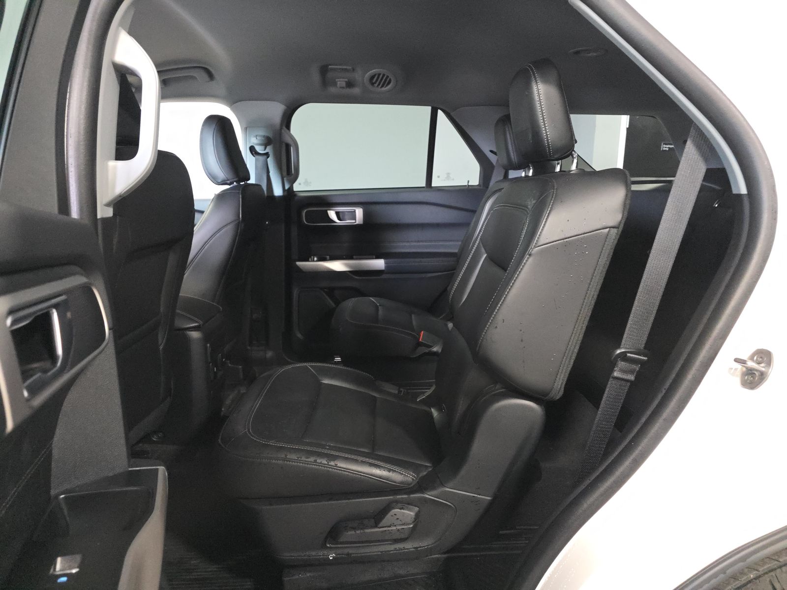 2023 Ford Explorer XLT AWD