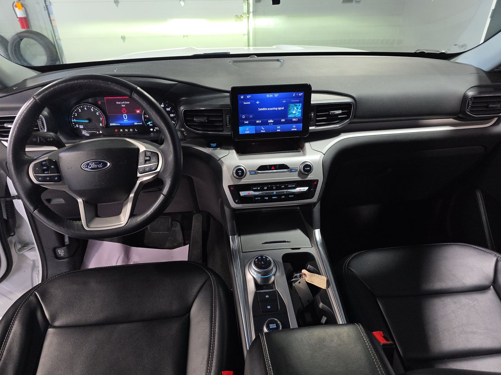 2023 Ford Explorer XLT AWD