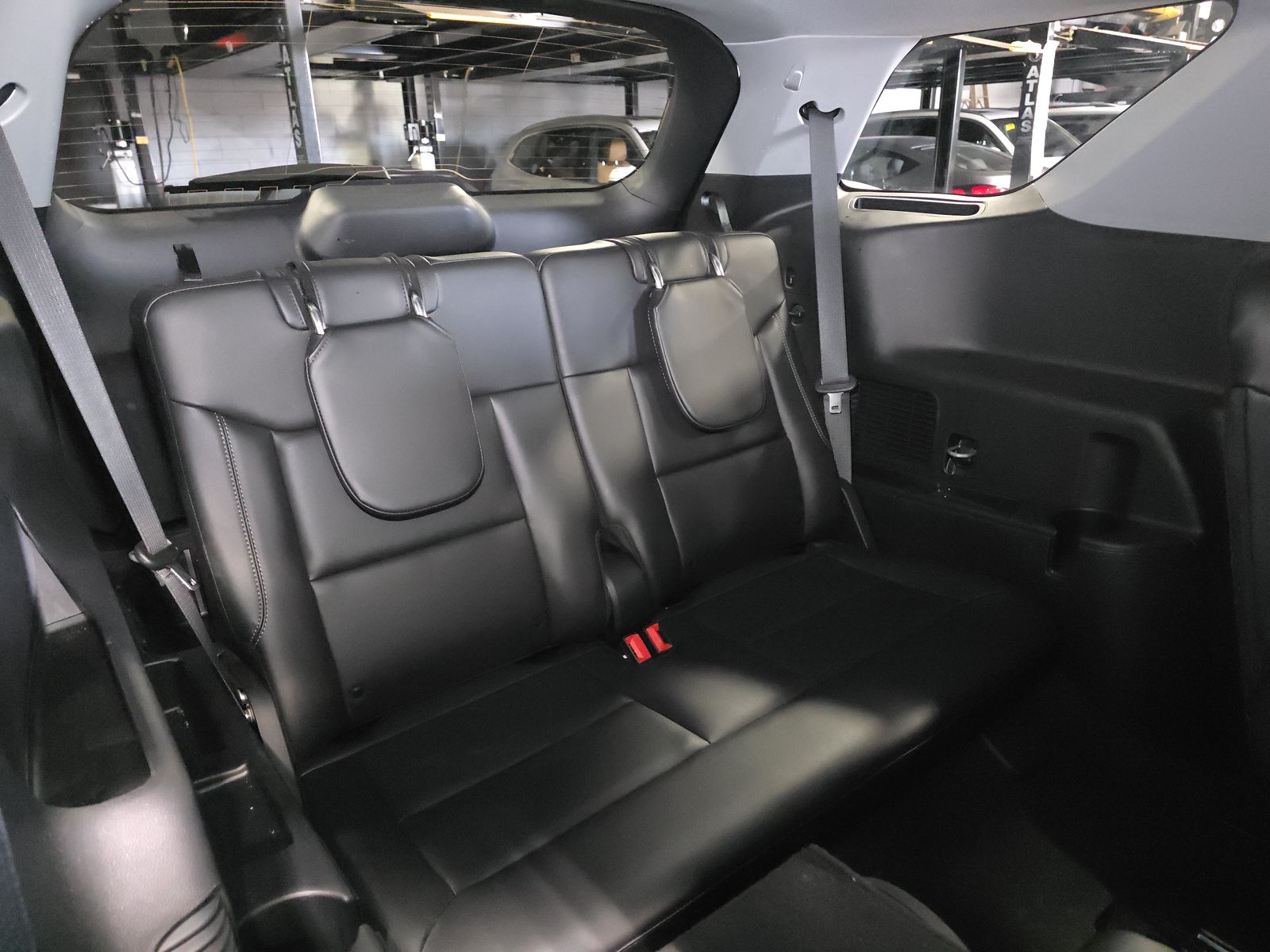 2023 Ford Explorer XLT AWD