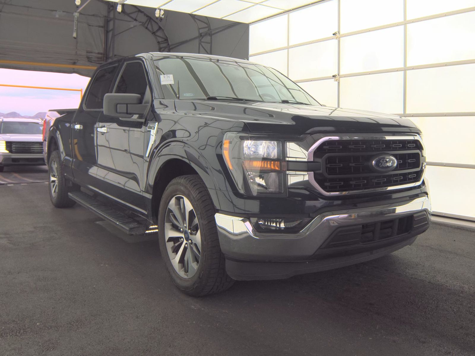 2023 Ford F-150 XLT RWD