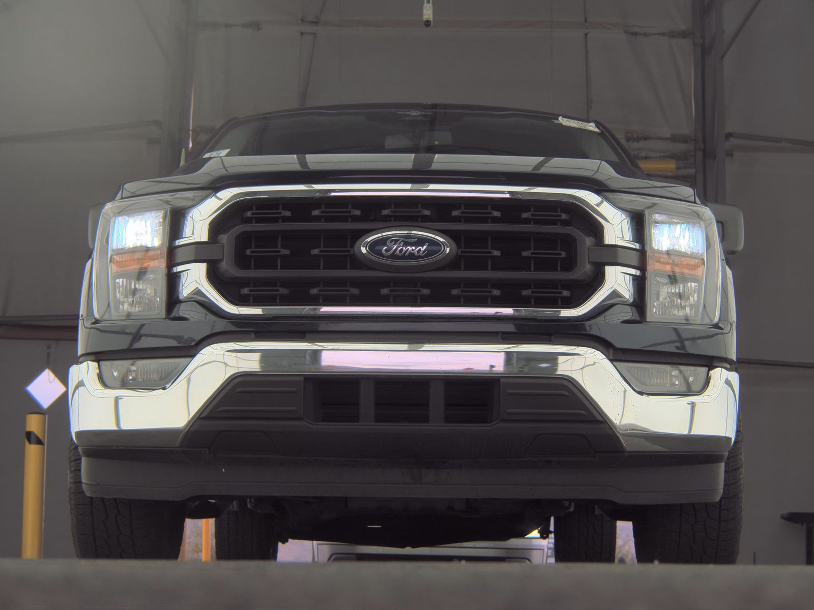 2023 Ford F-150 XLT RWD