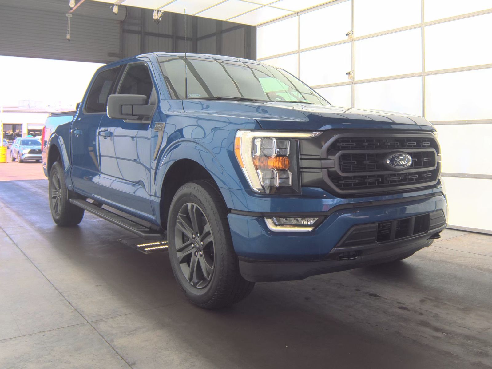 2023 Ford F-150 XLT AWD