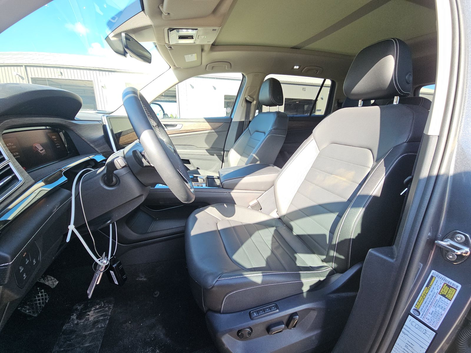 2025 Volkswagen Atlas 2.0T SEL AWD