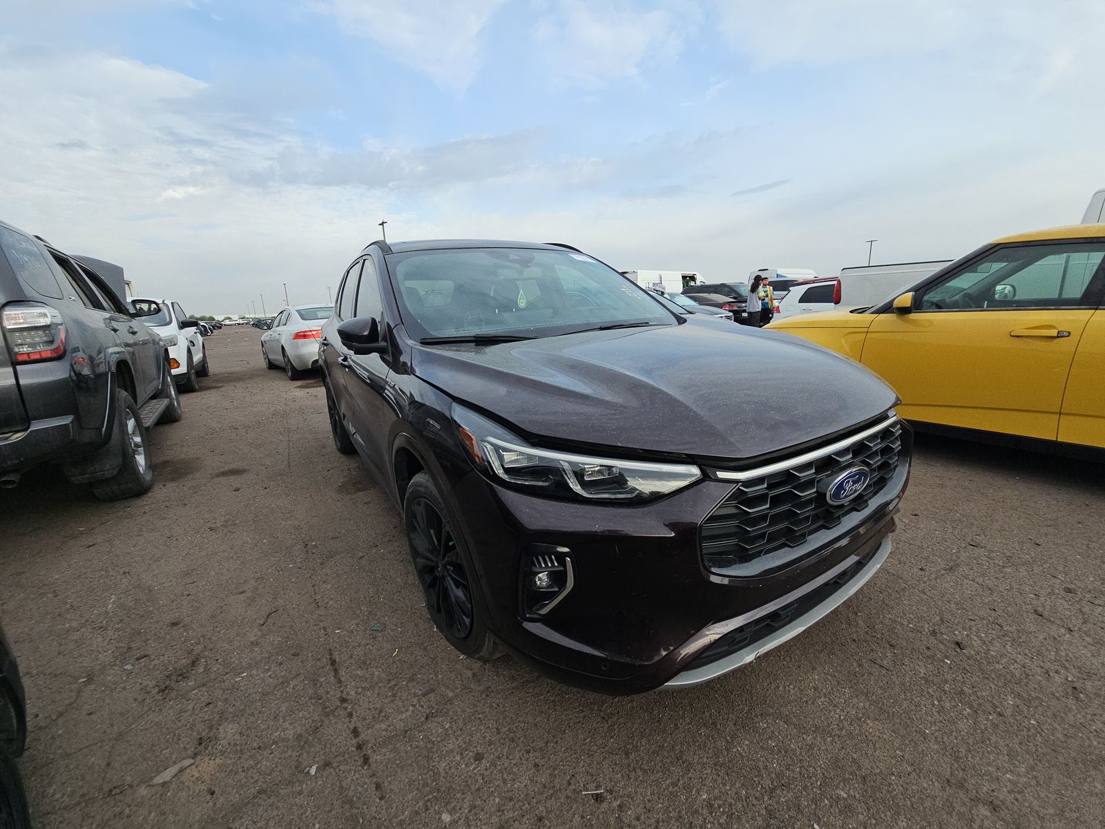 2023 Ford Escape ST-Line Elite AWD
