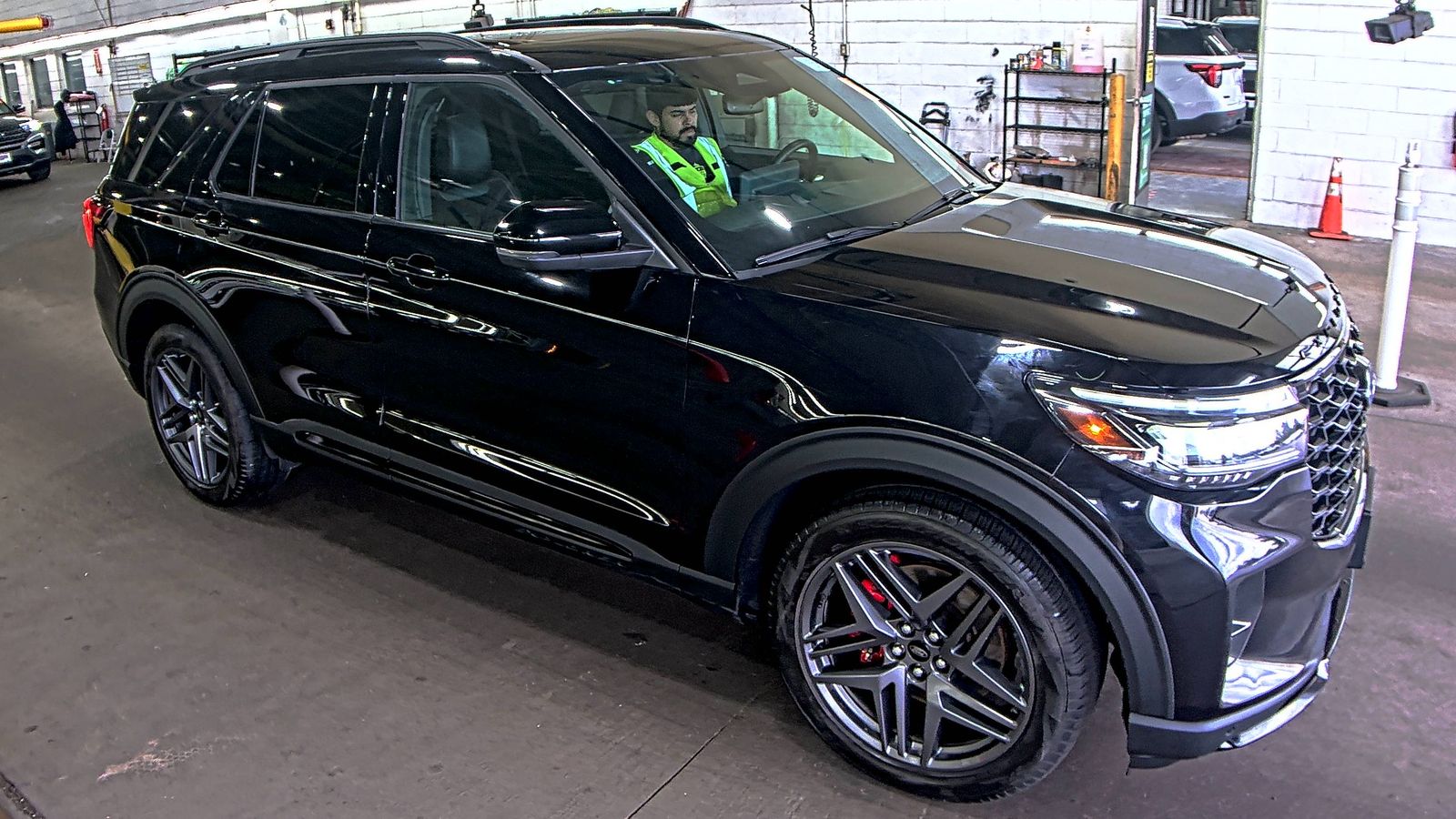 2025 Ford Explorer ST AWD