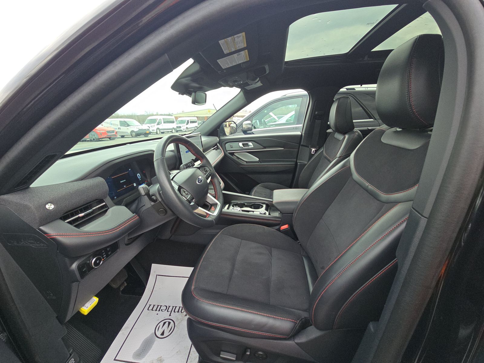 2025 Ford Explorer ST AWD