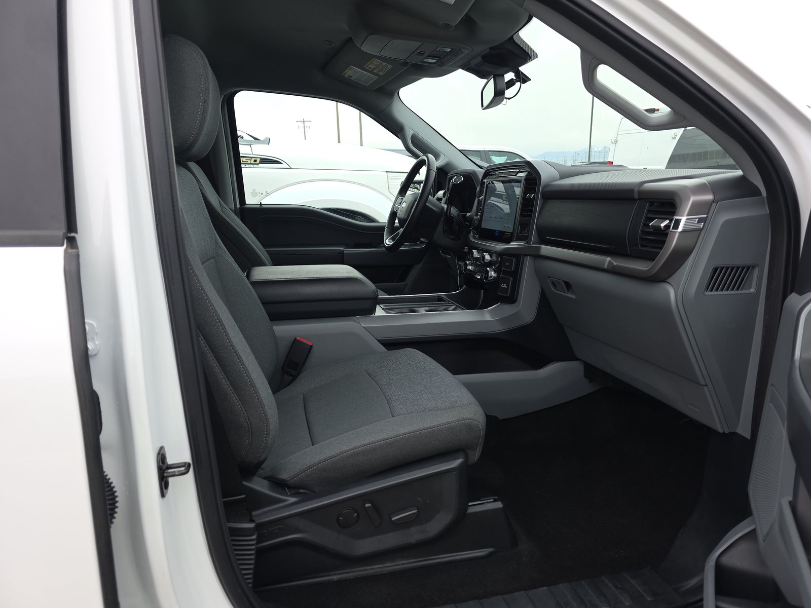 2024 Ford F-150 XLT AWD