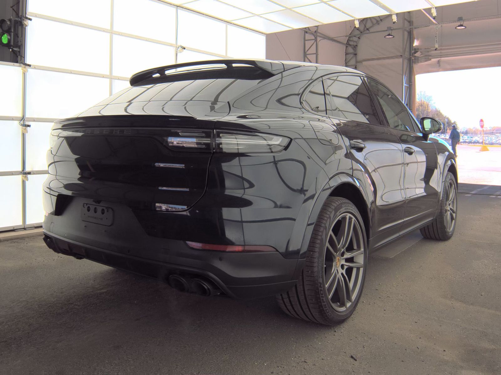 2022 Porsche Cayenne S Platinum Edition AWD