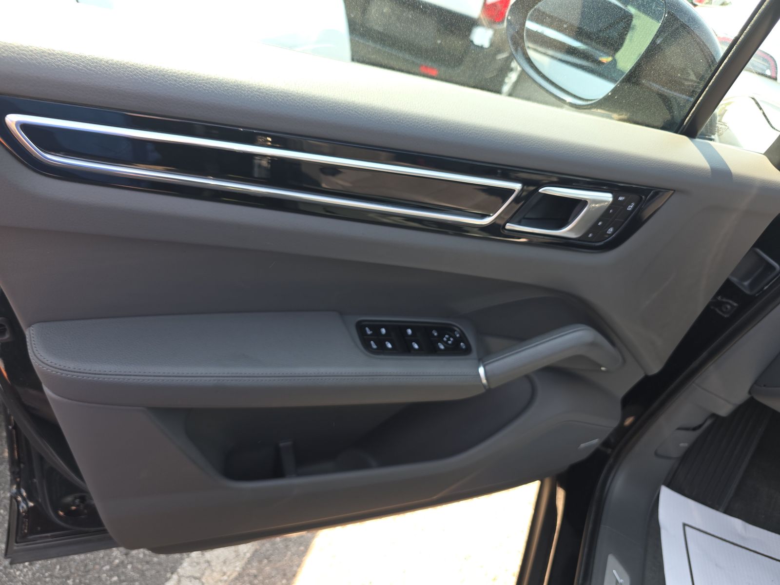 2022 Porsche Cayenne S Platinum Edition AWD