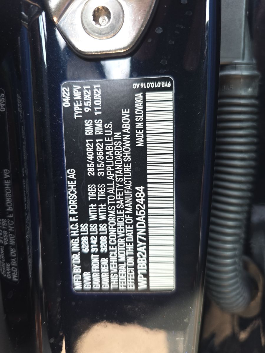 2022 Porsche Cayenne S Platinum Edition AWD