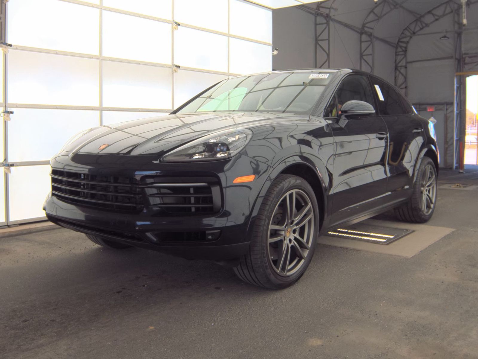 2022 Porsche Cayenne S Platinum Edition AWD