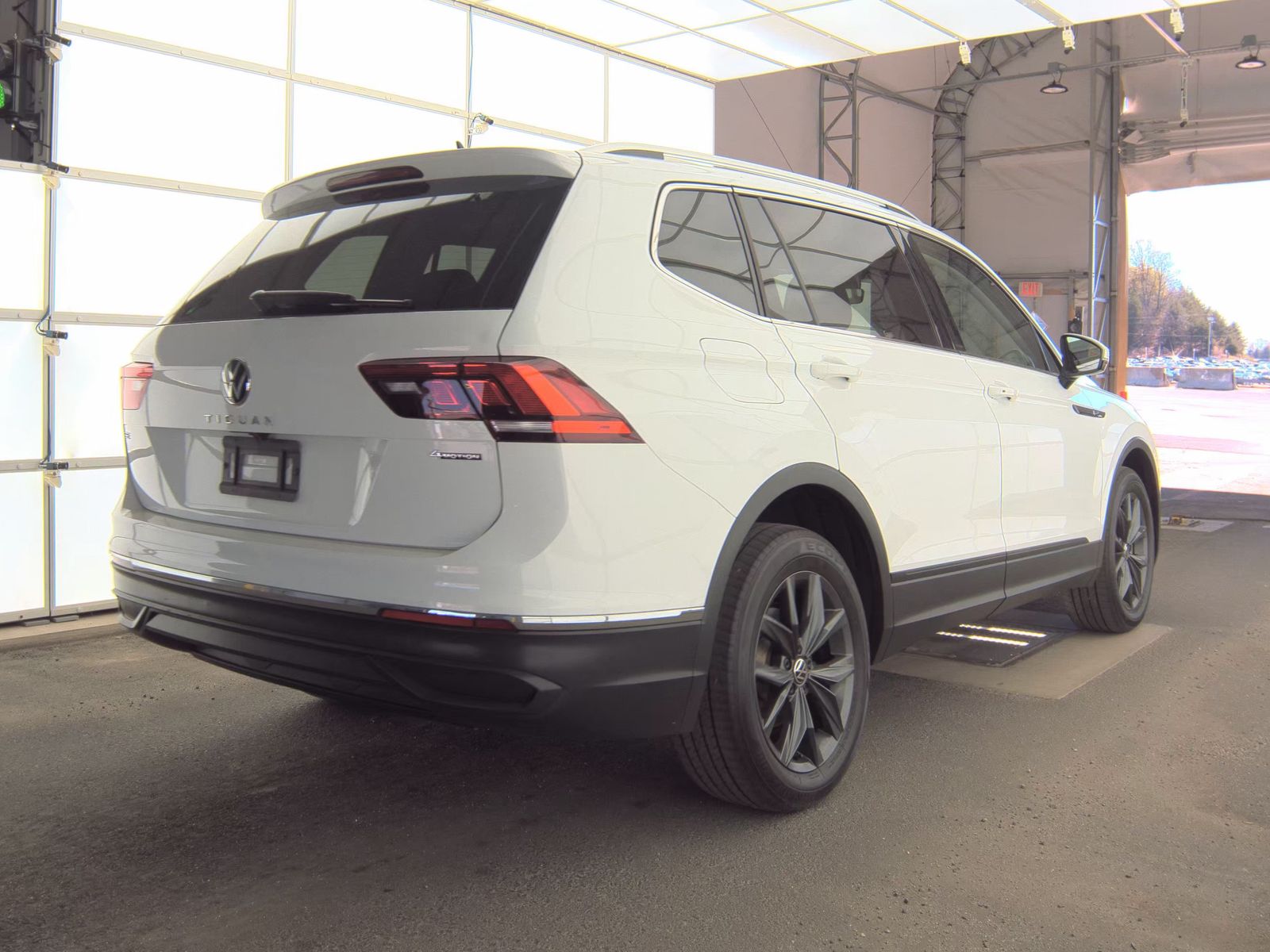 2022 Volkswagen Tiguan 2.0T SE AWD