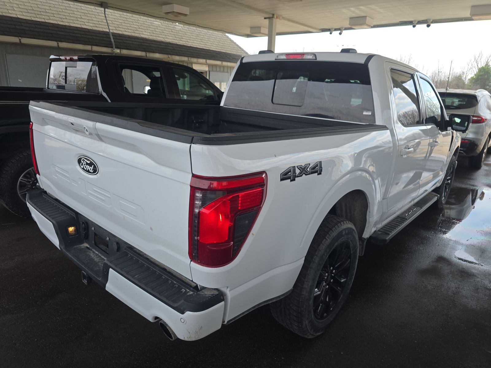2024 Ford F-150 XLT AWD