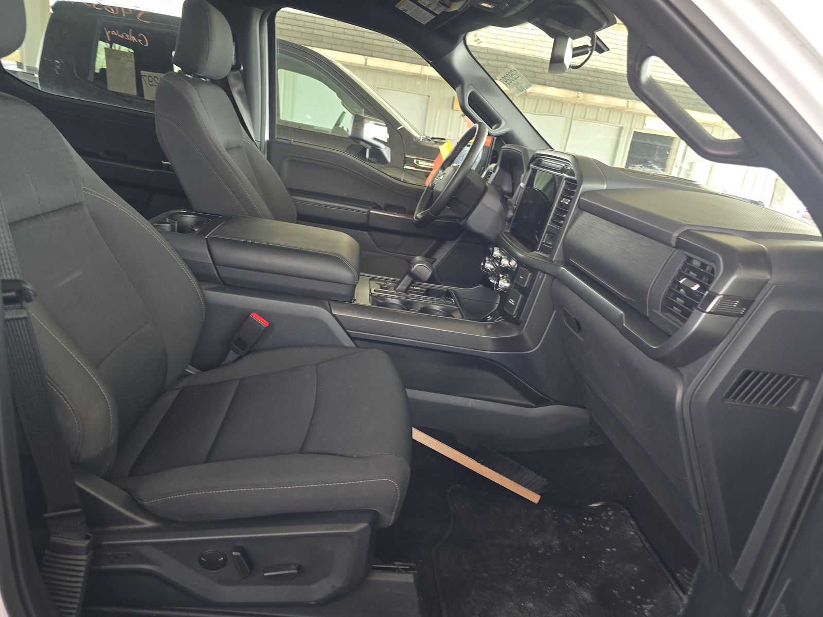 2024 Ford F-150 XLT AWD